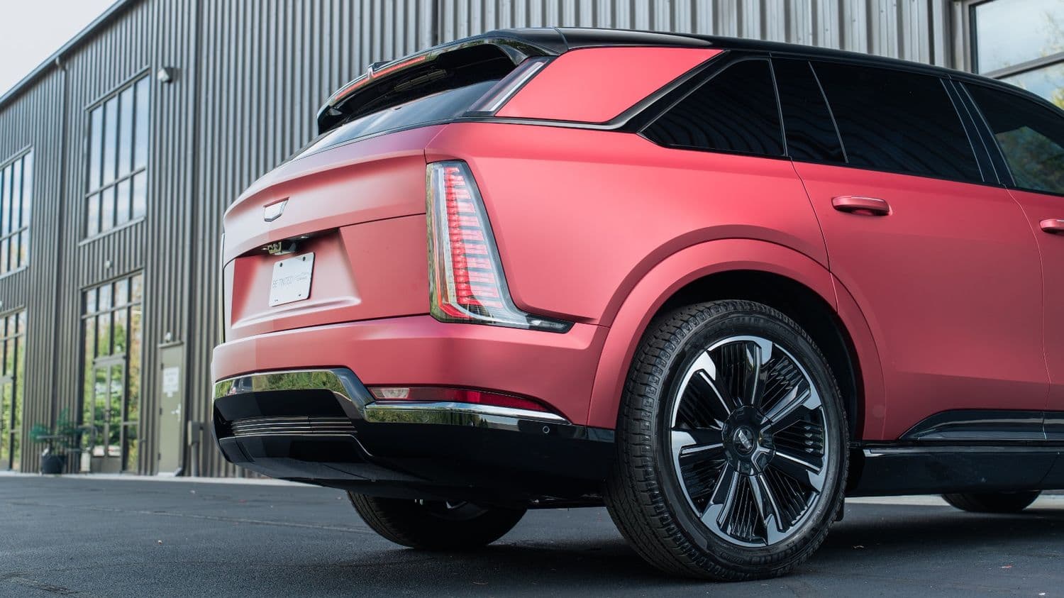 Escalade rear with tinted glass