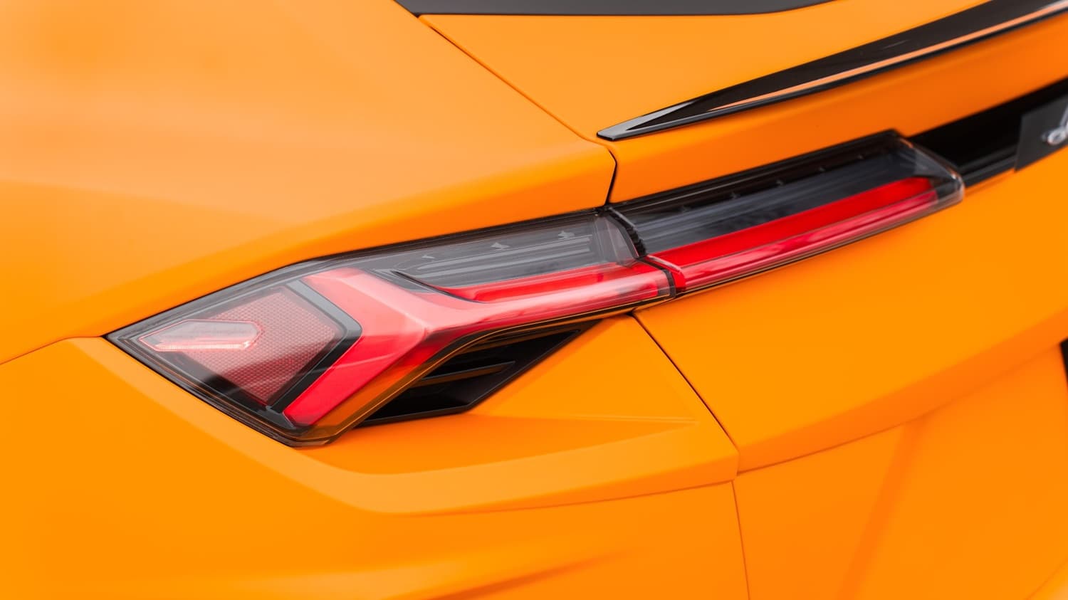 Urus taillight detail