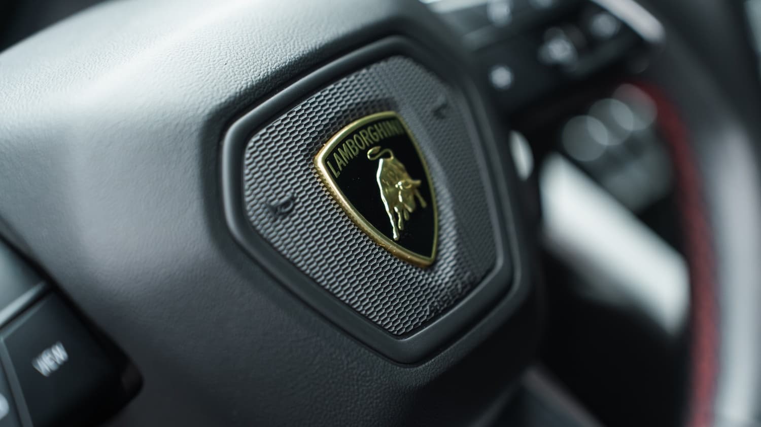 Detailed Lamborghini Urus interior