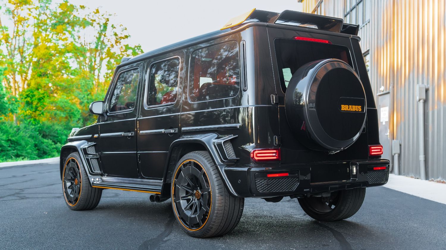 Mirror-deep corrected paint on a Brabus G-Wagon